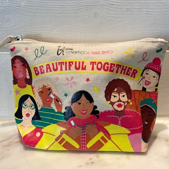 It Cosmetics x Ana Jaks Beautiful Together Cosmetic Bag NWOT - Picture 1 of 7